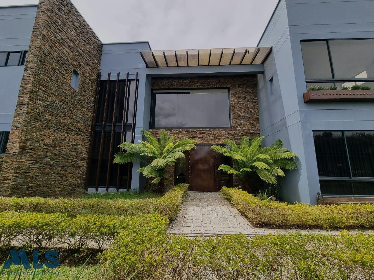 🏠 Casa en venta ubicada en Envigado sector El Penasco envigado - alto de las palmas