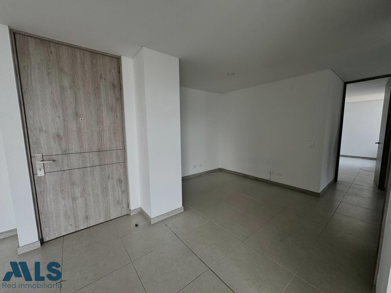 apartamento con excelentes zonas coumnes y espacios generosos envigado - loma de los mesa