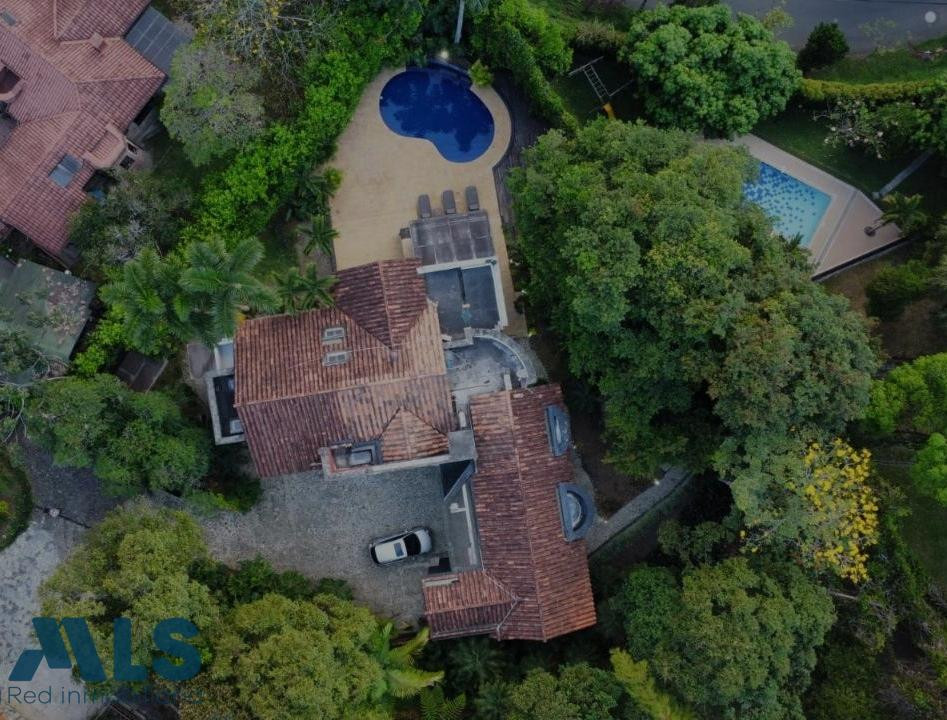 Casa en venta parte baja Envigado envigado - el esmeraldal