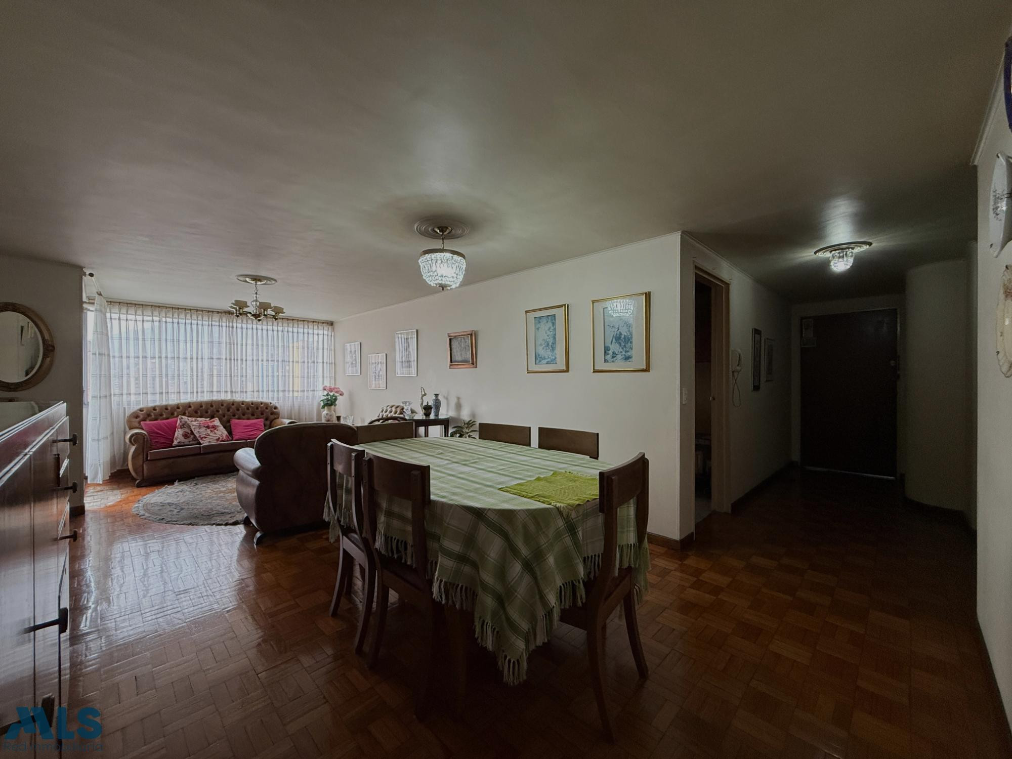 Apartamento en la mejor zona del Centro de Medellín medellin - bombona no 1