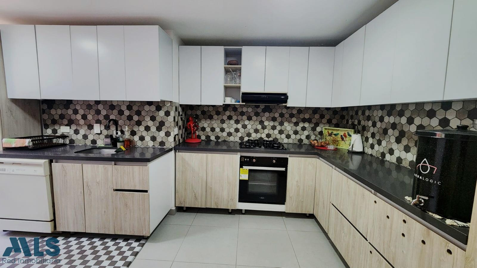 Venta Apto de 180mt Poblado milla oro medellin - milla de oro