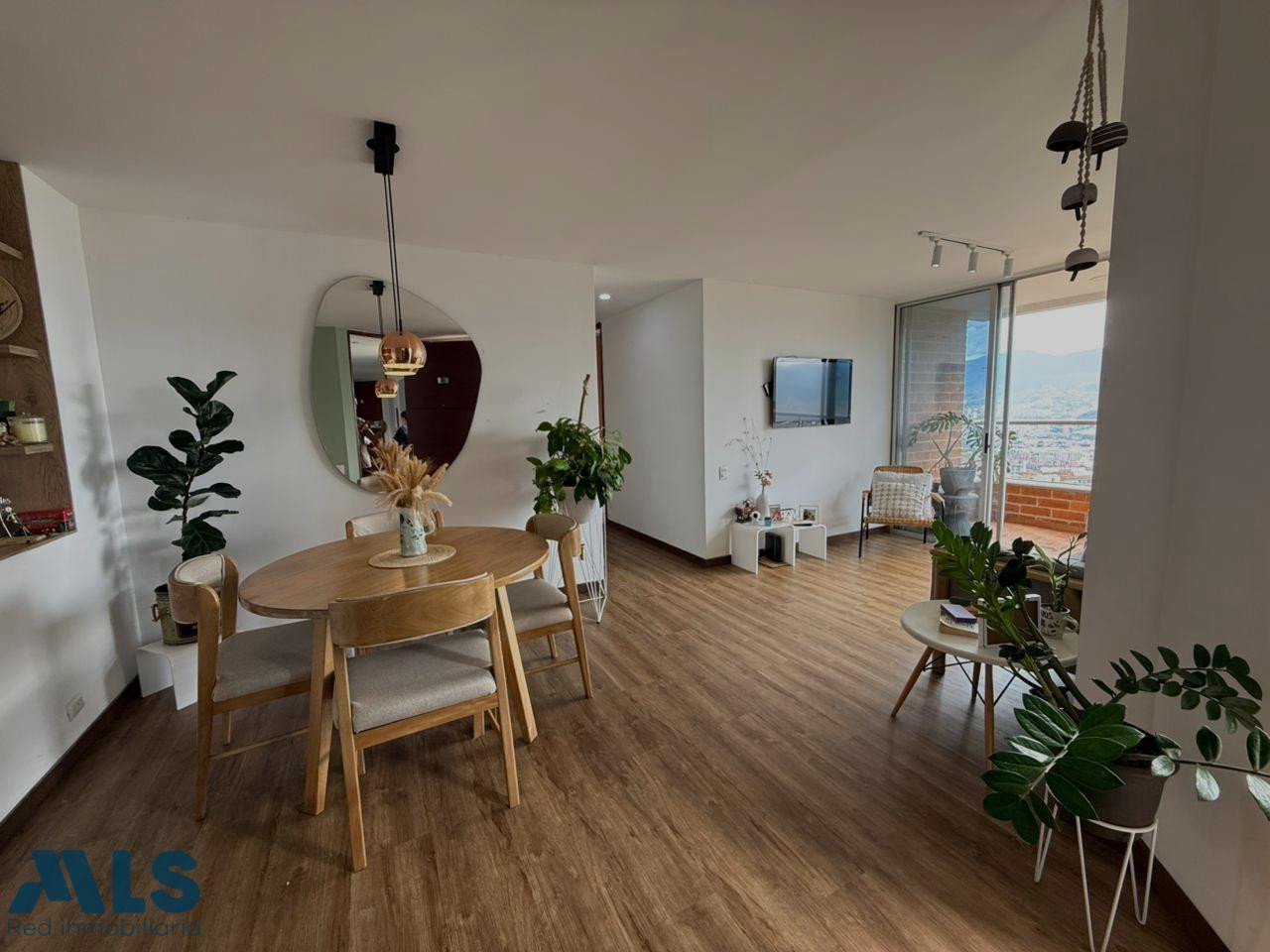 VENTA DE APARTAMENTO EN EL POBLADO LOS BALSOS, CON VISTA INCREIBLE medellin - los balsos no 1