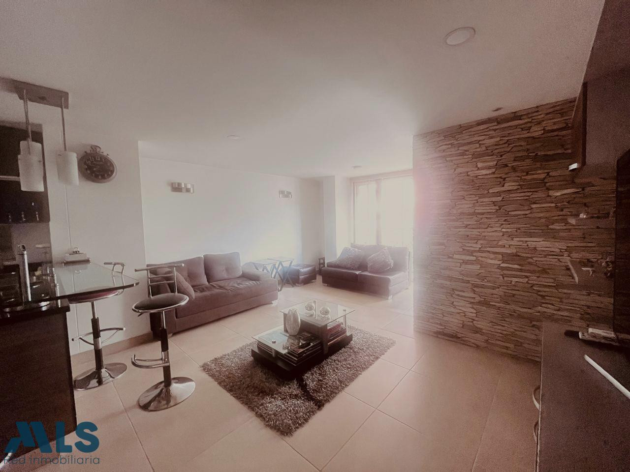 Apartamento en Conquistadores vigilancia 24h 2 parq. medellin - conquistadores