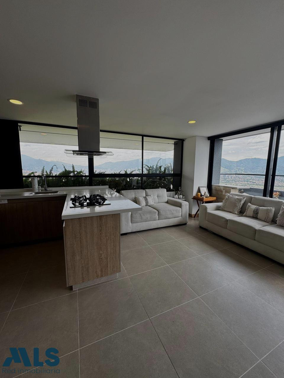 Apartamento con vista panorámica a la ciudad, en las Palmas medellin - las palmas