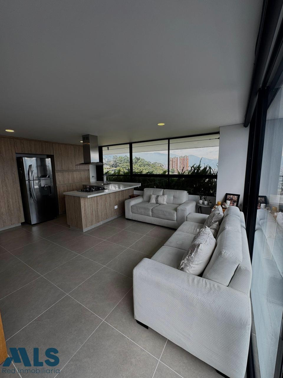 Apartamento con vista panorámica a la ciudad, en las Palmas medellin - las palmas