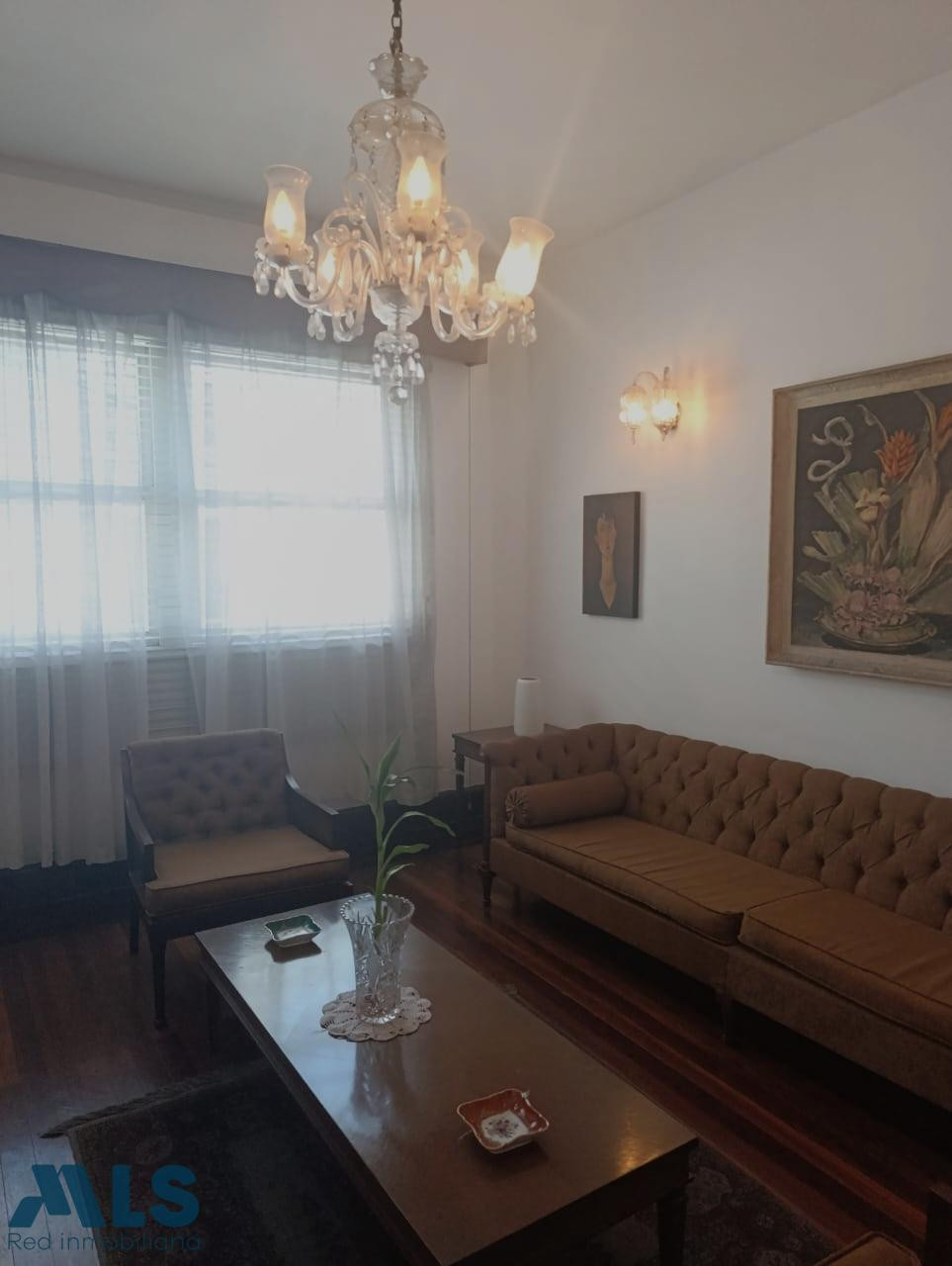 Se vende casa en el Centro, sector Prado medellin - prado