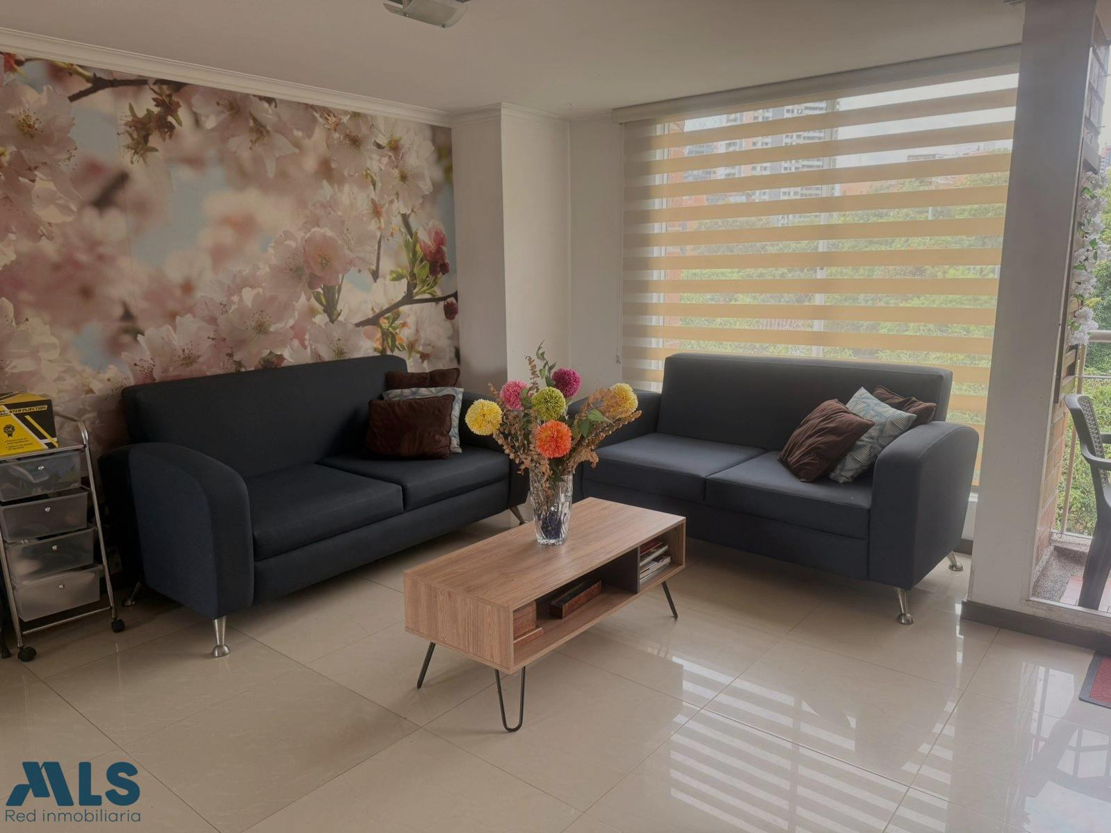 Apartamento para remodelar en venta medellin - los balsos no 1