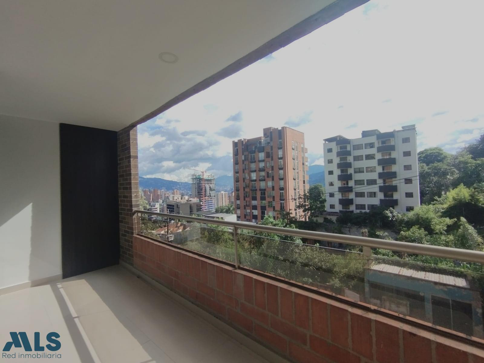 Apartamento en Palmas medellin - las palmas