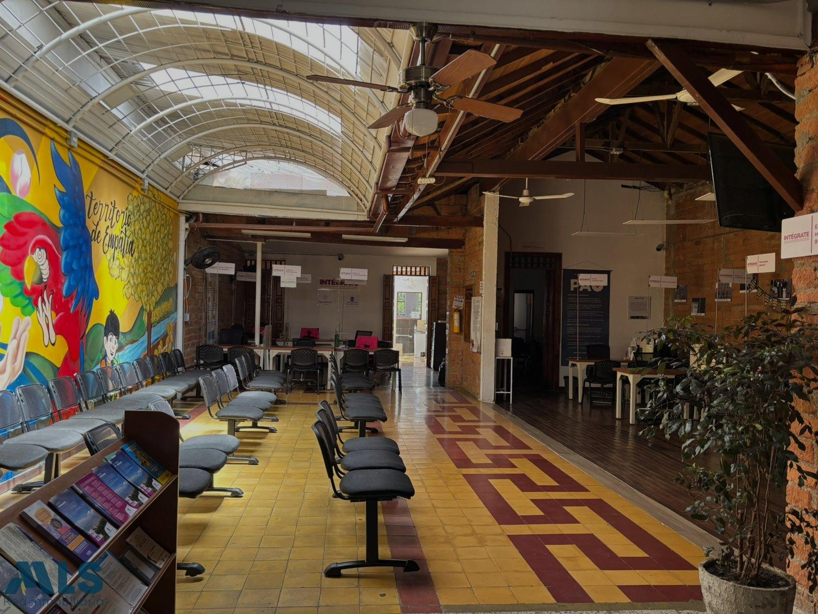 ¡Se vende amplia casa comercial en Prado Centro! medellin - prado