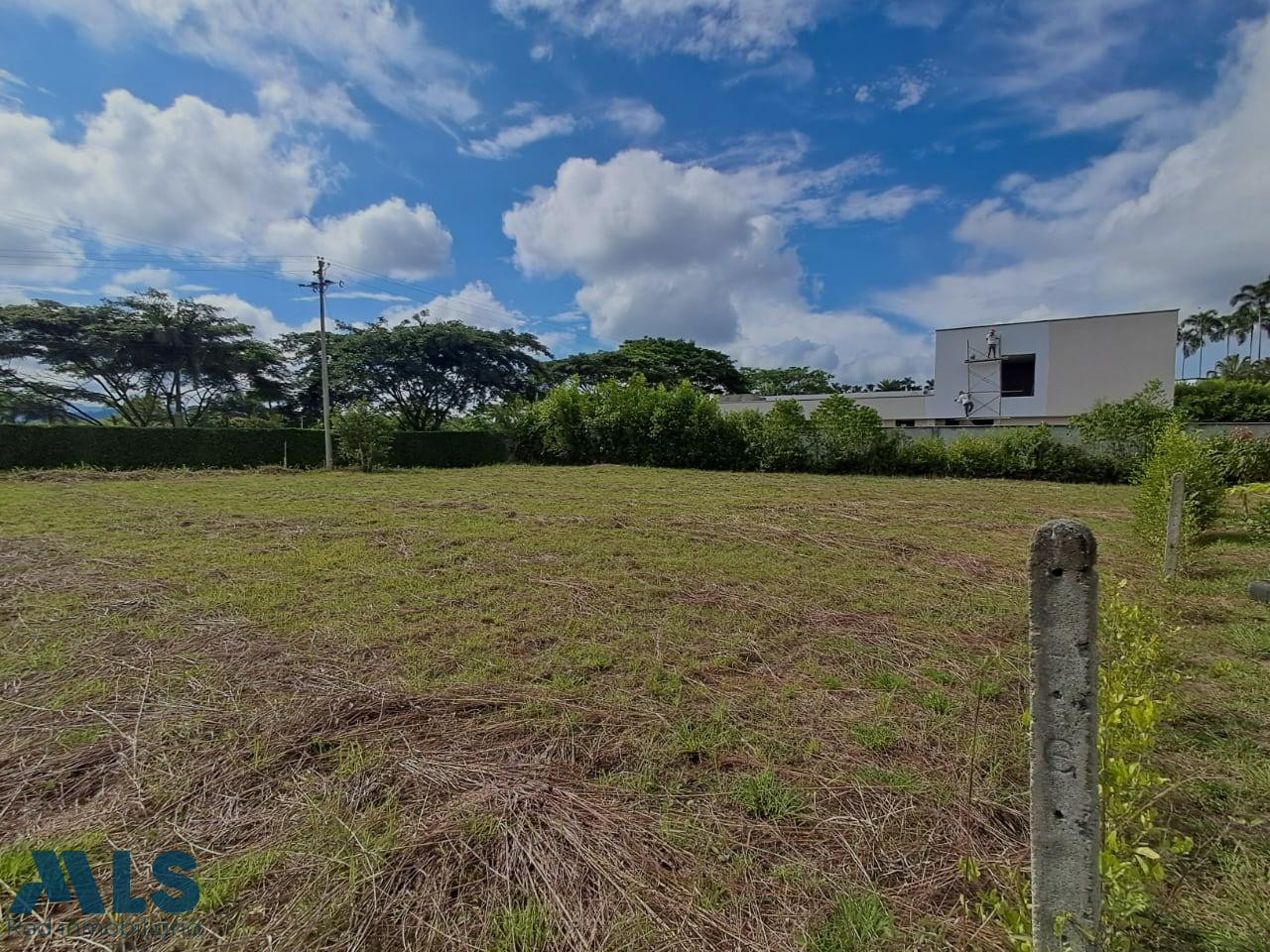 ESPECTACULAR LOTE EN VENTA EN CERRITOS risaralda - cerritos