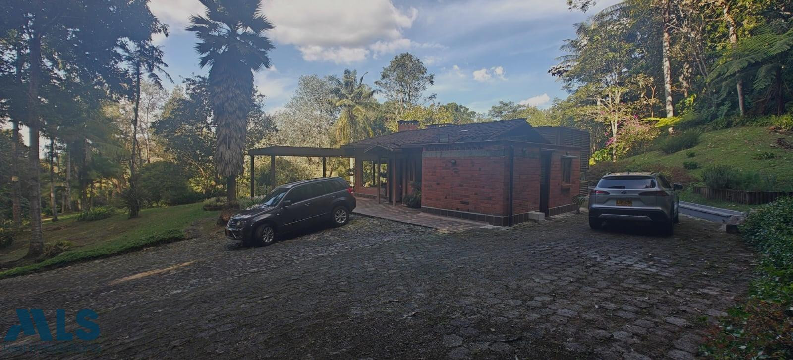 Casa en medio de un bosque el-retiro - v don diego