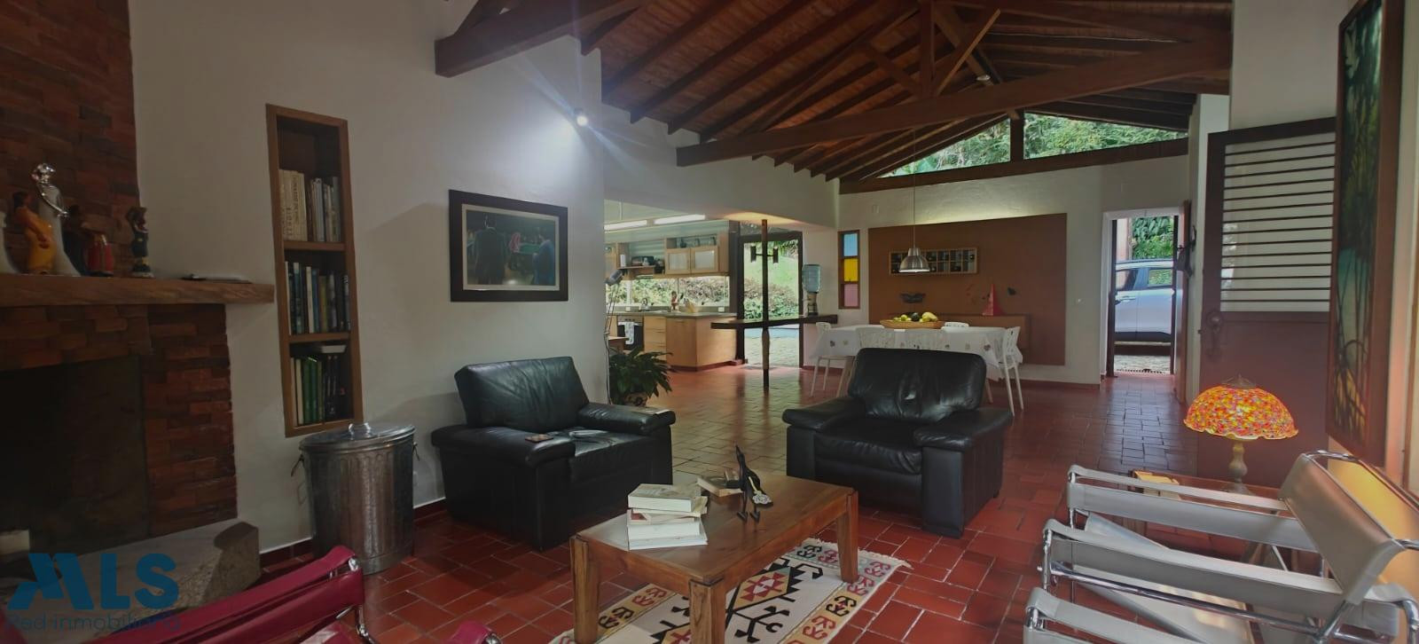 Casa en medio de un bosque el-retiro - v don diego