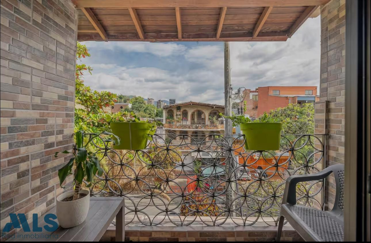 4 Apartamento en venta con renta corta en manila medellin - manila