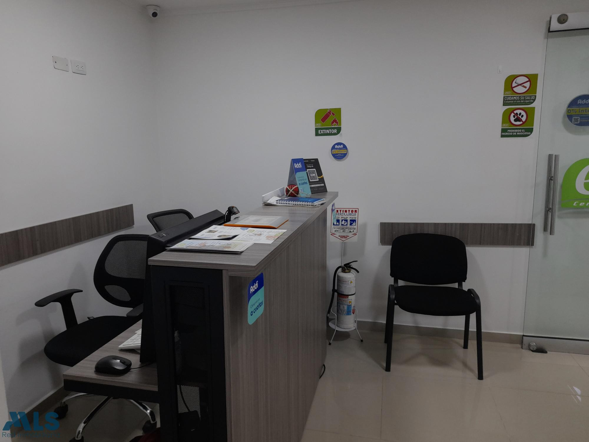 Venta de oficina con parqueadero doble lineal medellin - santa maria de los angeles