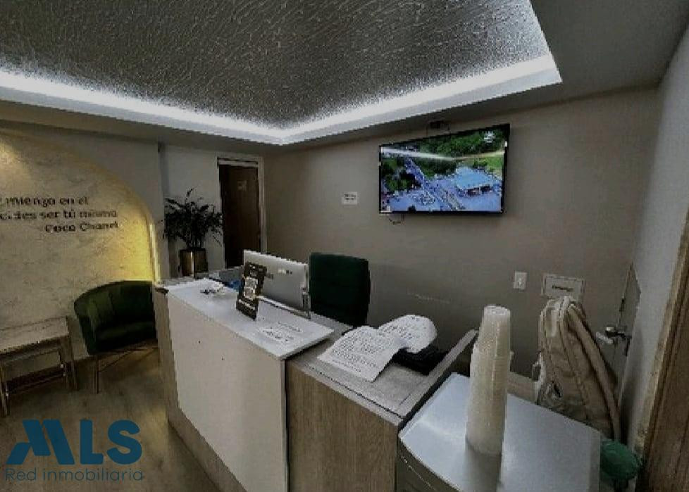 LOCAL SOBRE VIA PRINCIPAL - CENTRO MED medellin - bombona no 1