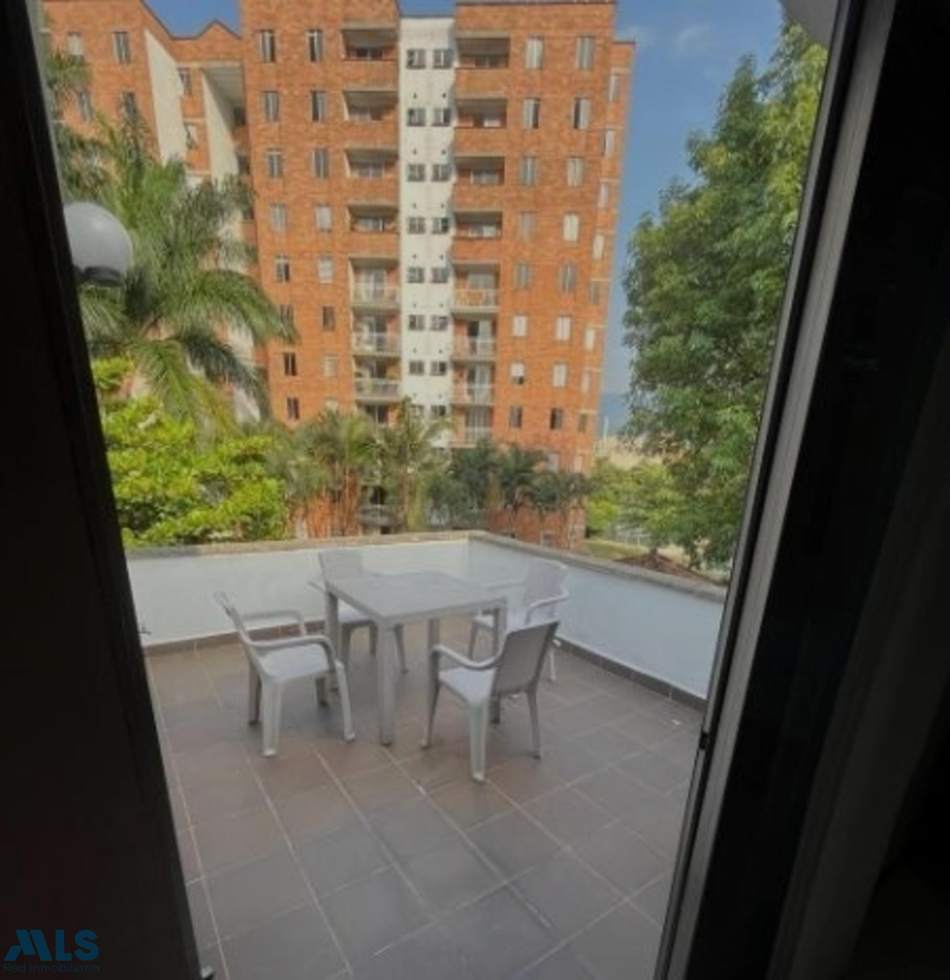 A la venta casa en Envigado, sector Milán-Vallejuelos envigado - milan vallejuelos