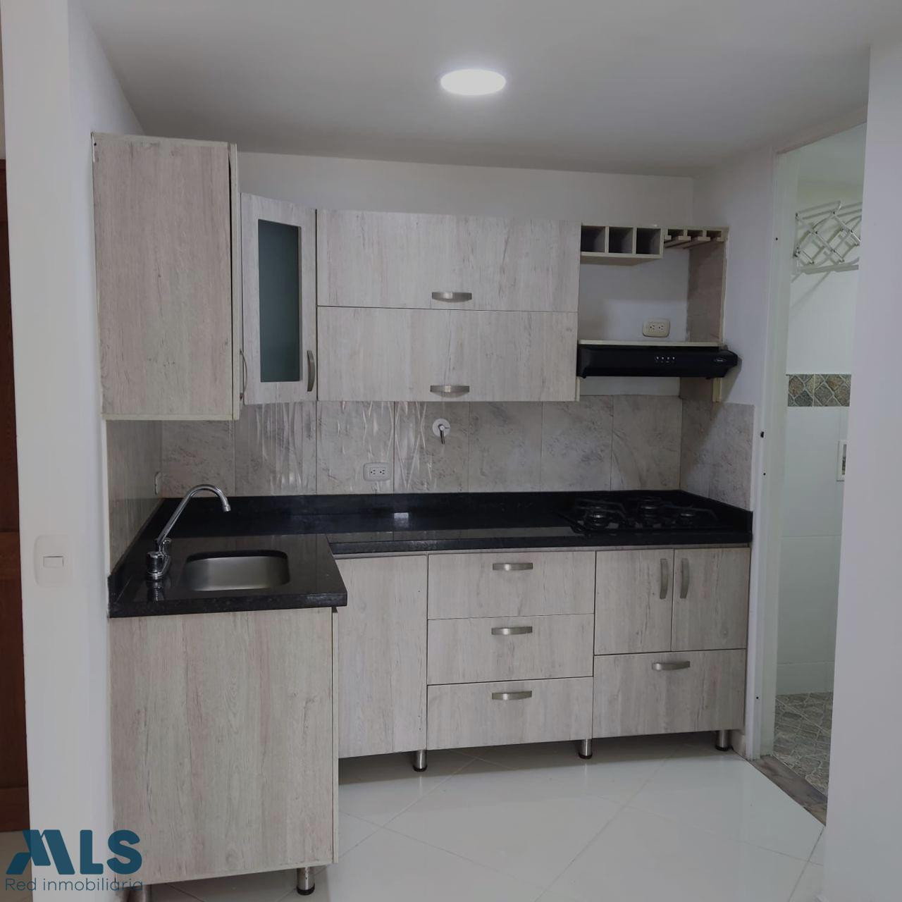APARTAMENTO EN UNIDAD CERRDA LA CEJA la-ceja - v cuatro esquinas