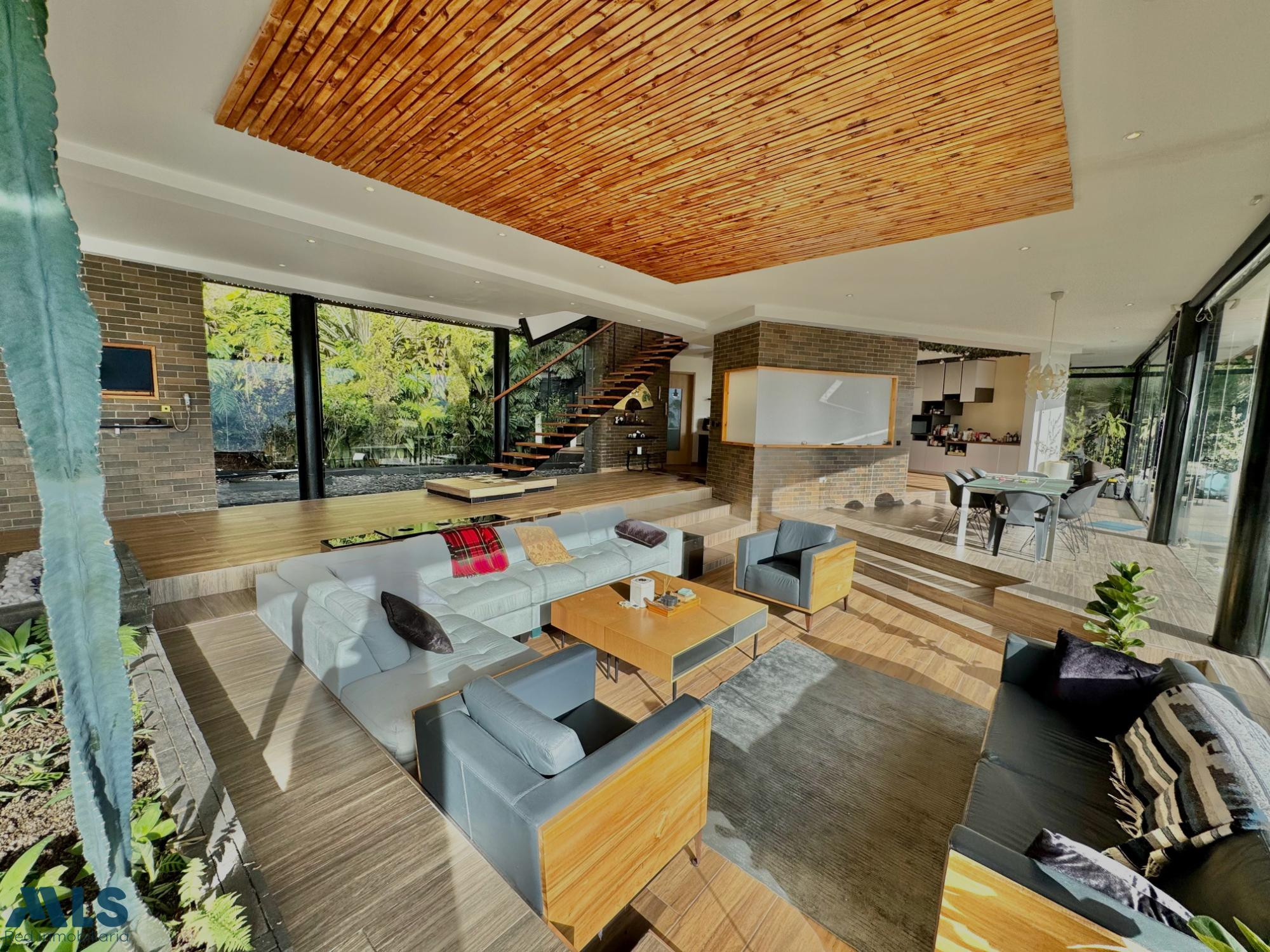 Espectacular casa en el Poblado con vista inigualable medellin - el poblado