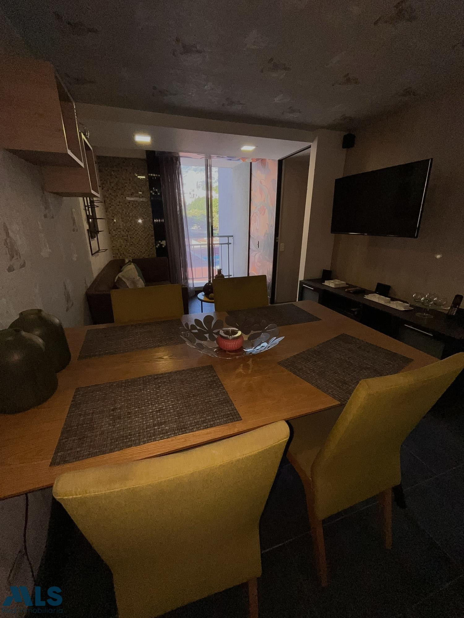 HERMOSO APARTAMENTO, barrio Boston, cerca del centro medellin - boston