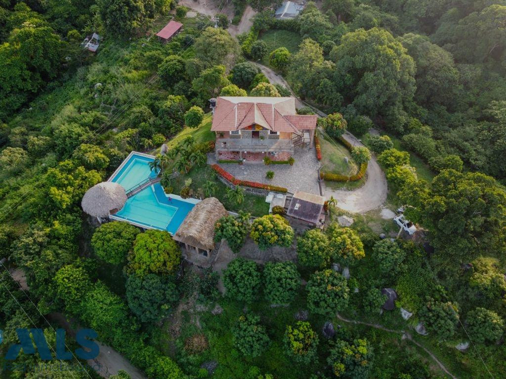 VENDO EXPECTACULAR FINCA HOTEL centro - cataluna