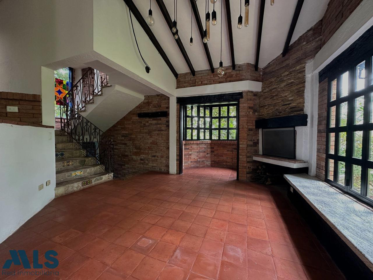 Casa independiente en el Chingui envigado - el chingui