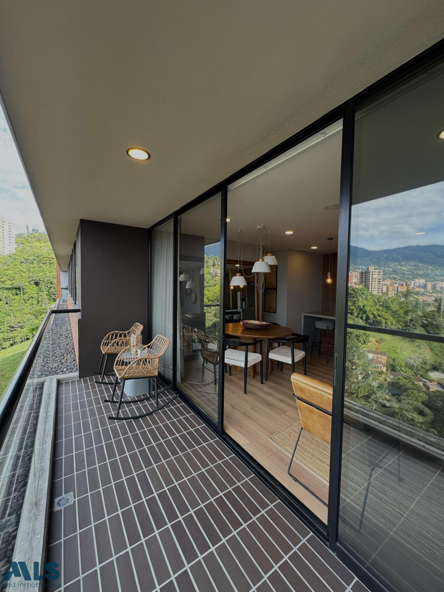 Apartamento disponible para Venta en Envigado sector Trianón. envigado - el trianon