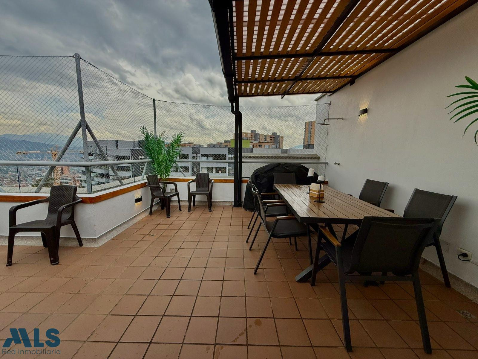 Hermoso Penthouse en una de las mejores zonas de Envigado envigado - el chingui