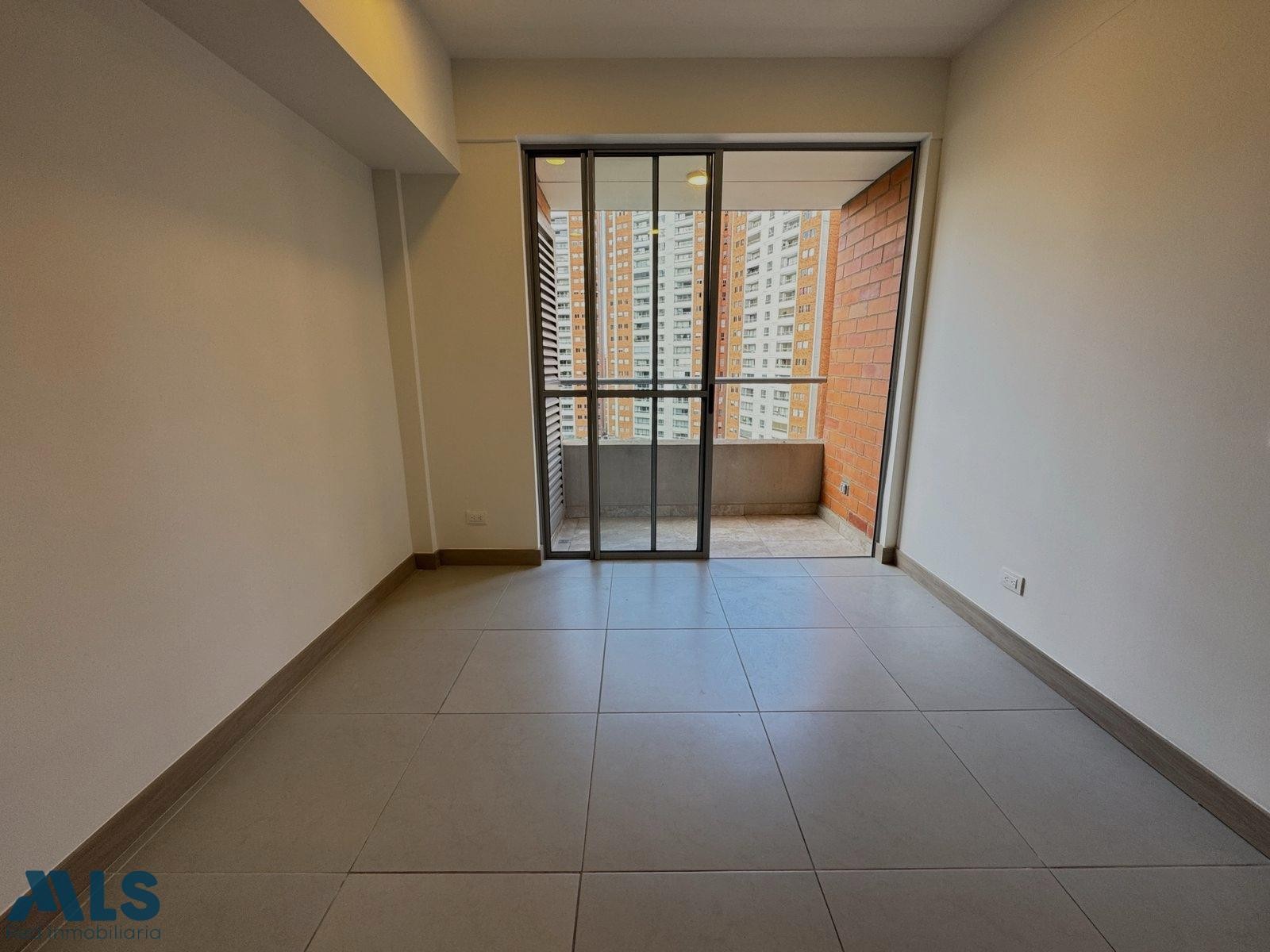 Venta de Apartamento en Sabaneta sabaneta - tres esquinas