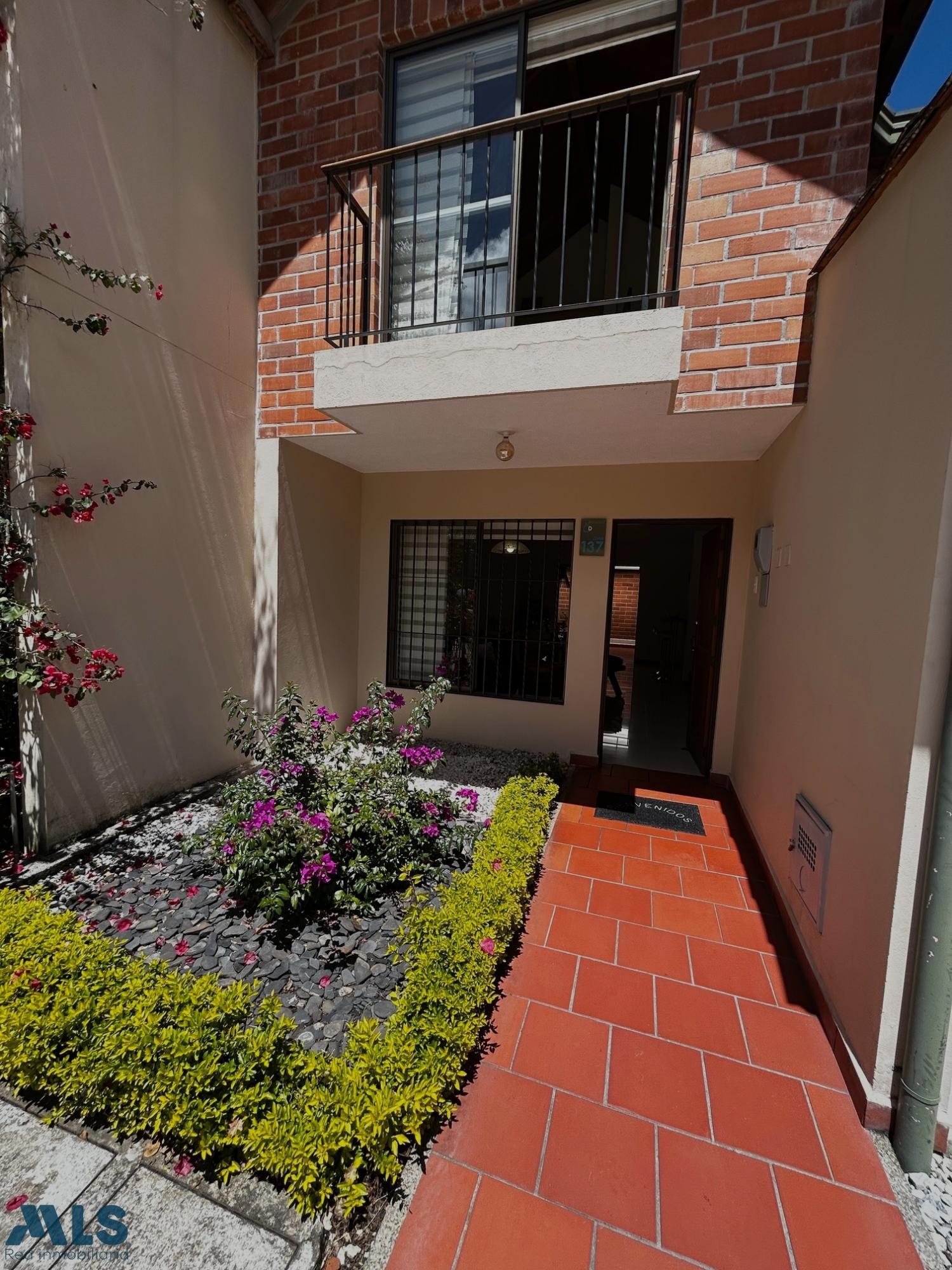 Una casa preciosa con excelentes comodidades y ubicación la-ceja - corredor san antonio la ceja la ceja