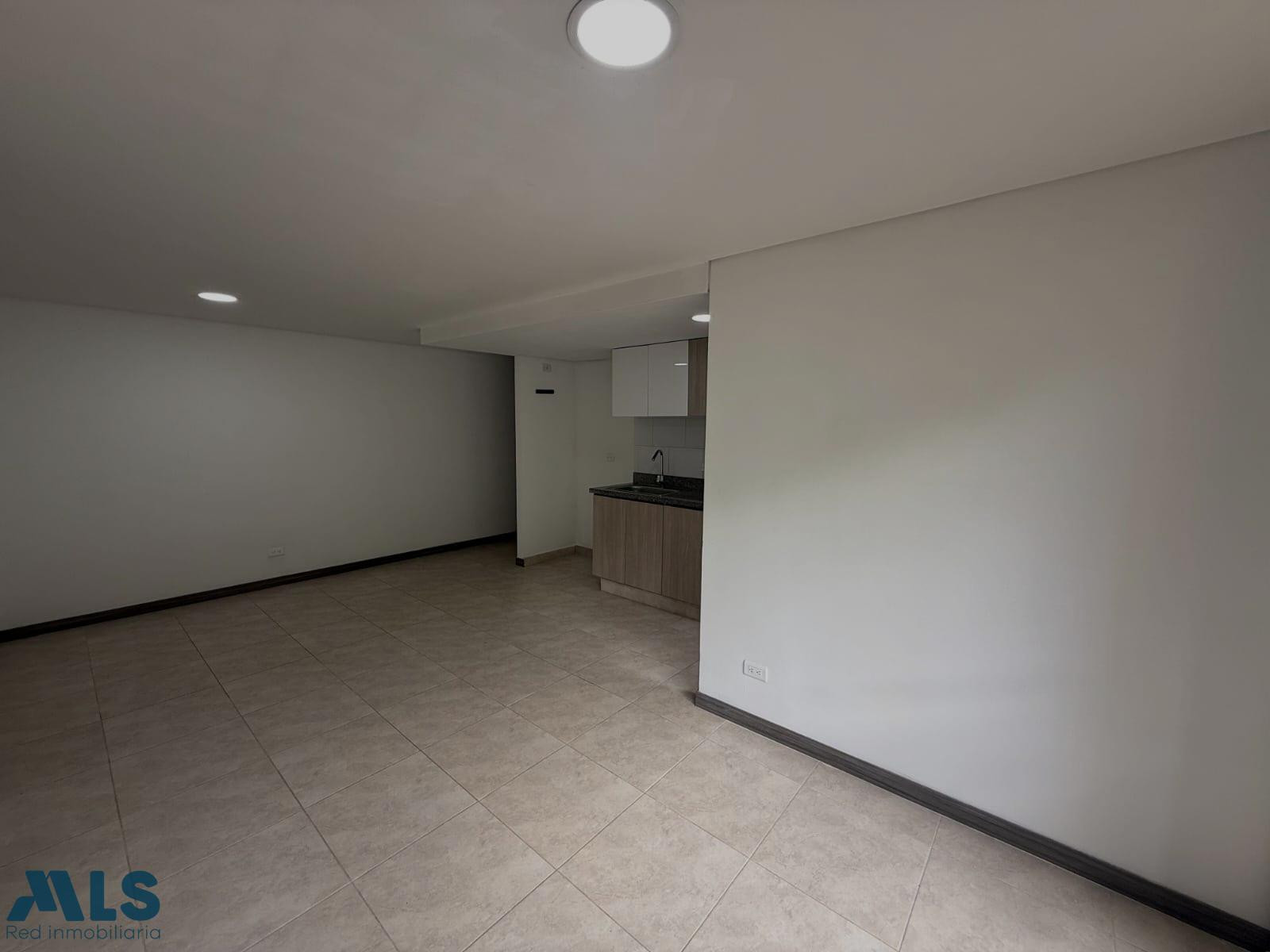 Apartamento con ubicación estratégica y vista verde medellin - belen rodeo alto