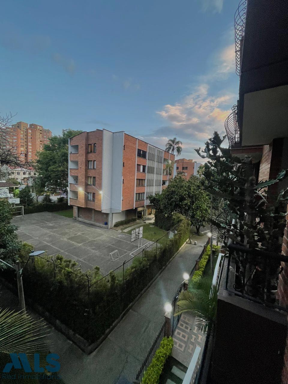 Apartamento duplex en El Portal, Envigado envigado - el portal
