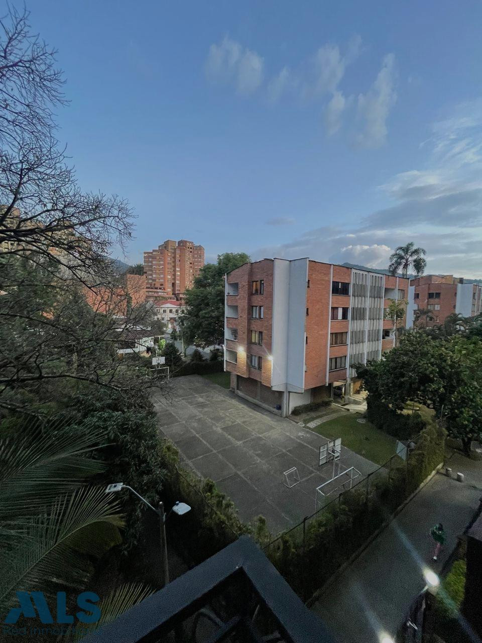 Apartamento duplex en El Portal, Envigado envigado - el portal