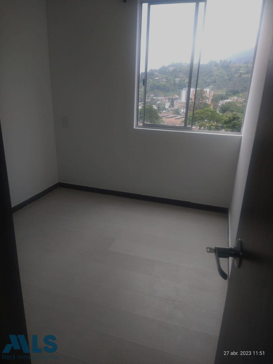 Se vende apartamento en La Estrella, sector Las Brisas la-estrella - las brisas