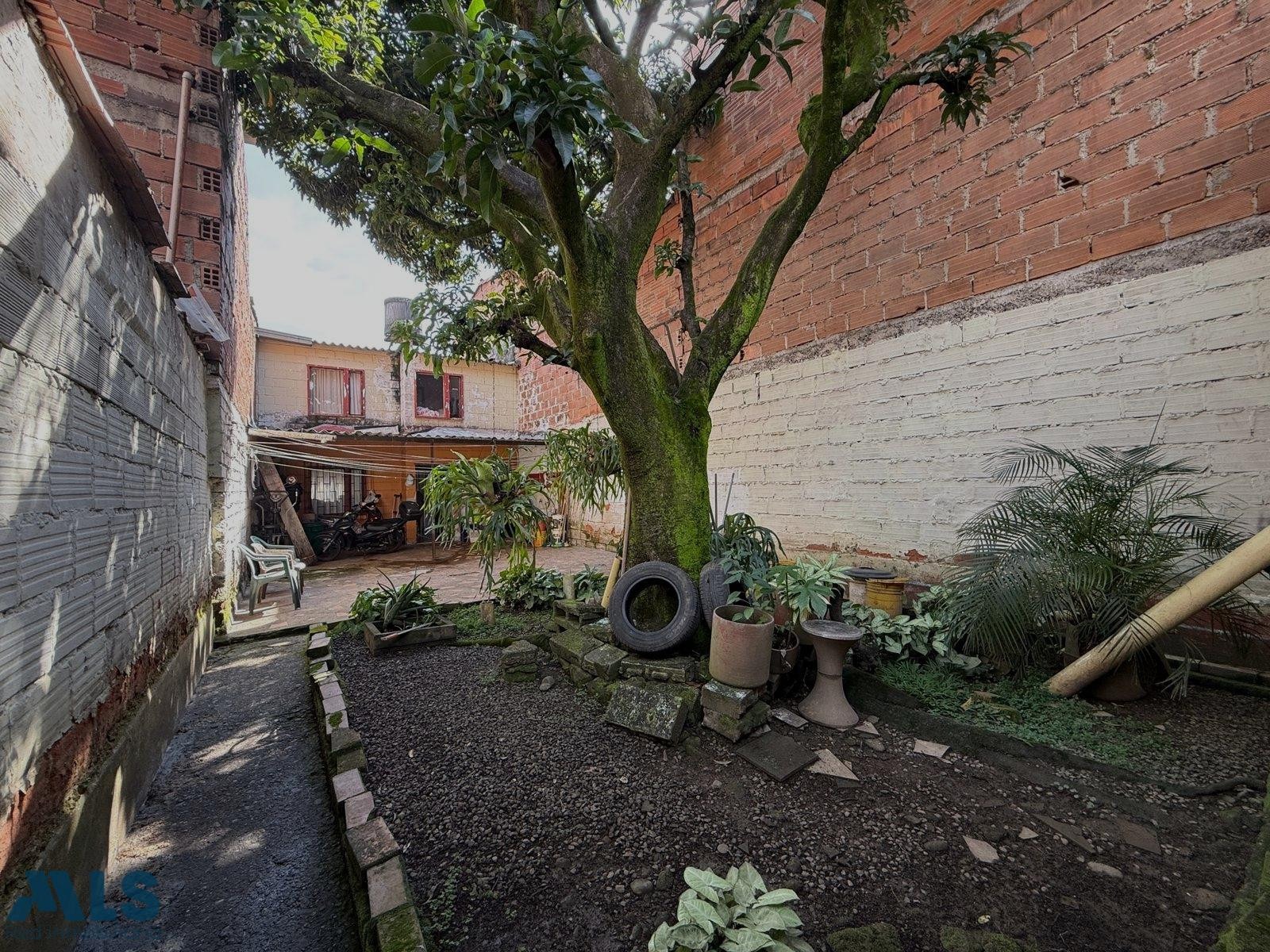 Casa lote en venta Barrio Santa fe medellin - santa fe
