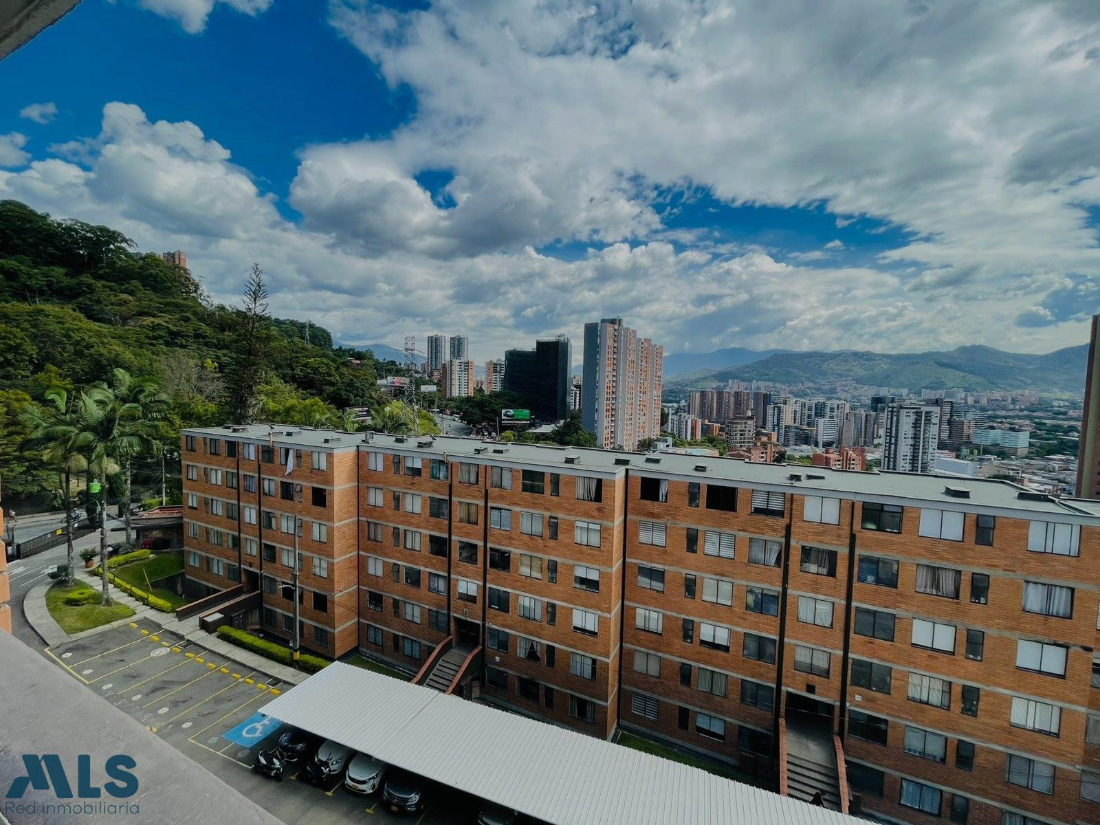 Apartamento en Poblado, sector Loma del Indio medellin - loma del indio