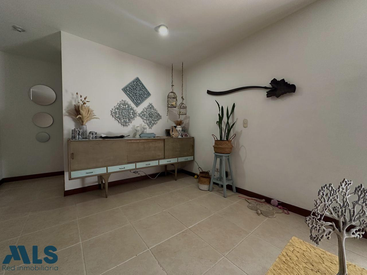 Apartamento en sector plano y tranquilo de Envigado envigado - otraparte