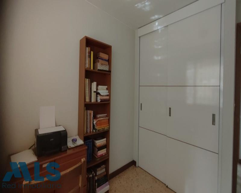 APARTAMENTO CON AMPLIOS ESPACIOS medellin - laureles