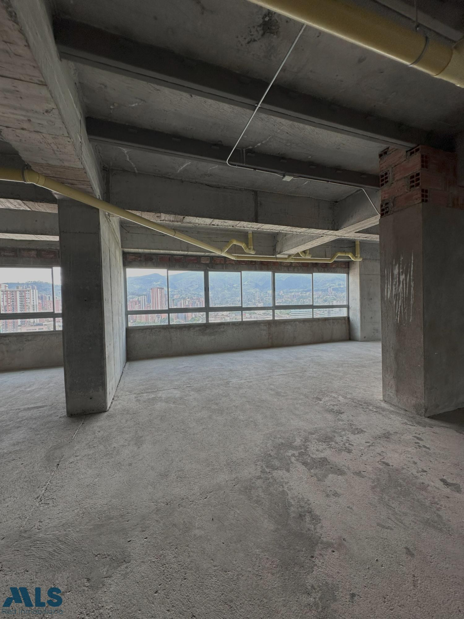 OFICINAS 959 M² POR ESTRENAR sabaneta - mayorca