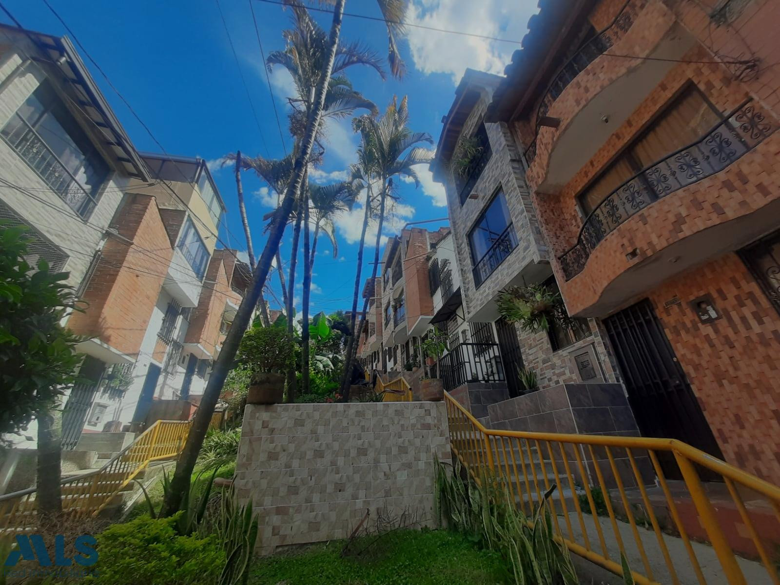 buena ubicación medellin - buenos aires