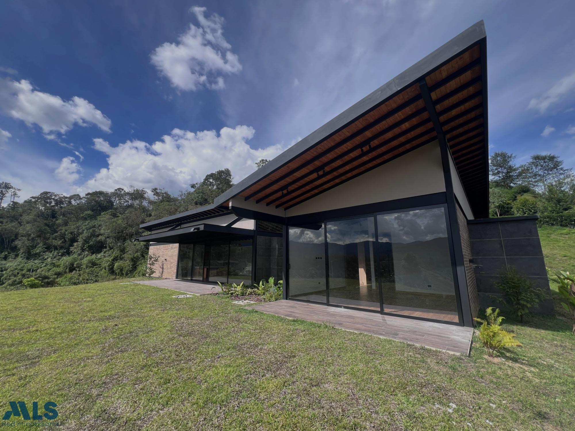 CASA CAMPESTRE 308 m² - EL RETIRO el-retiro - pantanillo