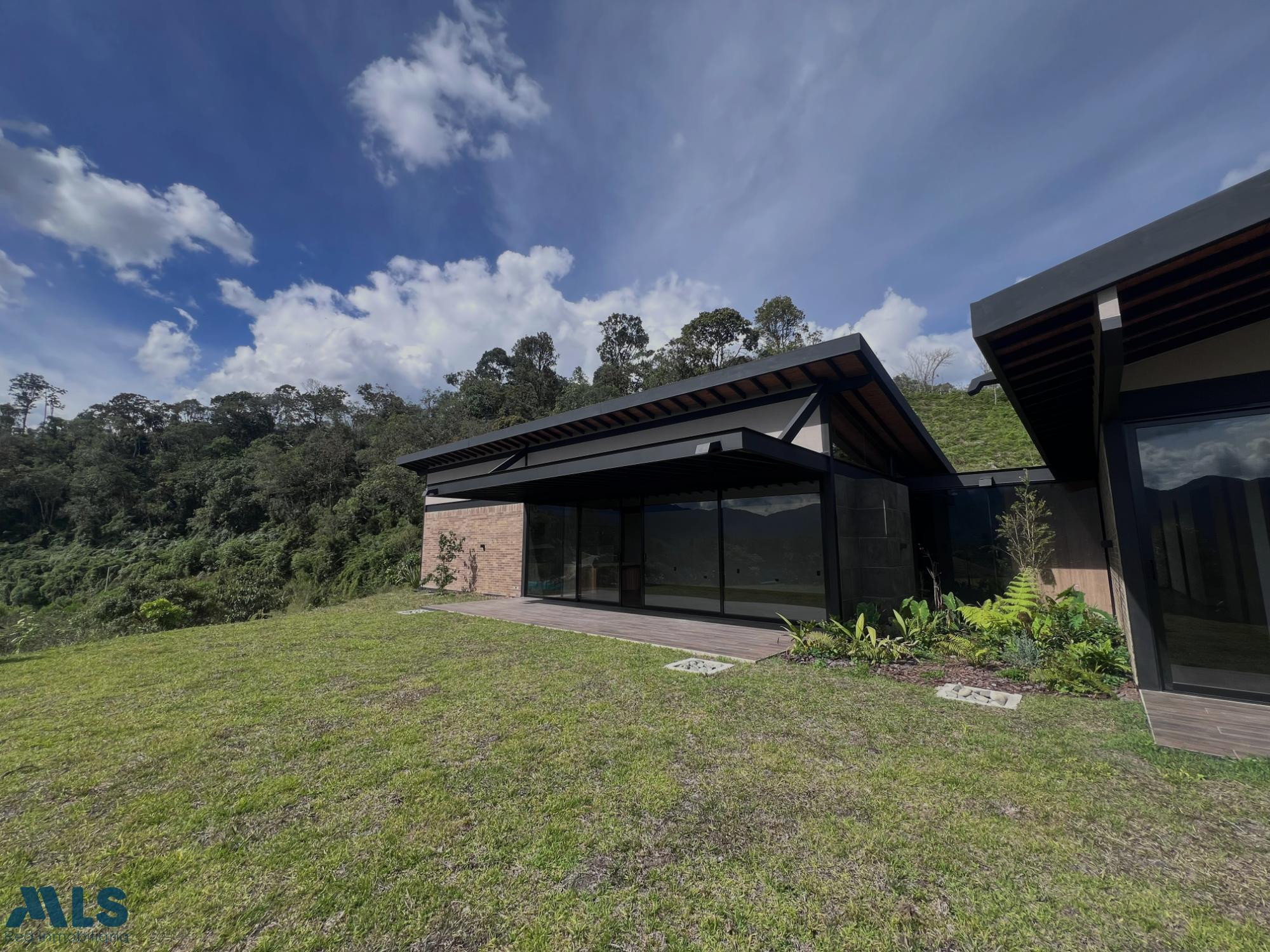 CASA CAMPESTRE 308 m² - EL RETIRO el-retiro - pantanillo