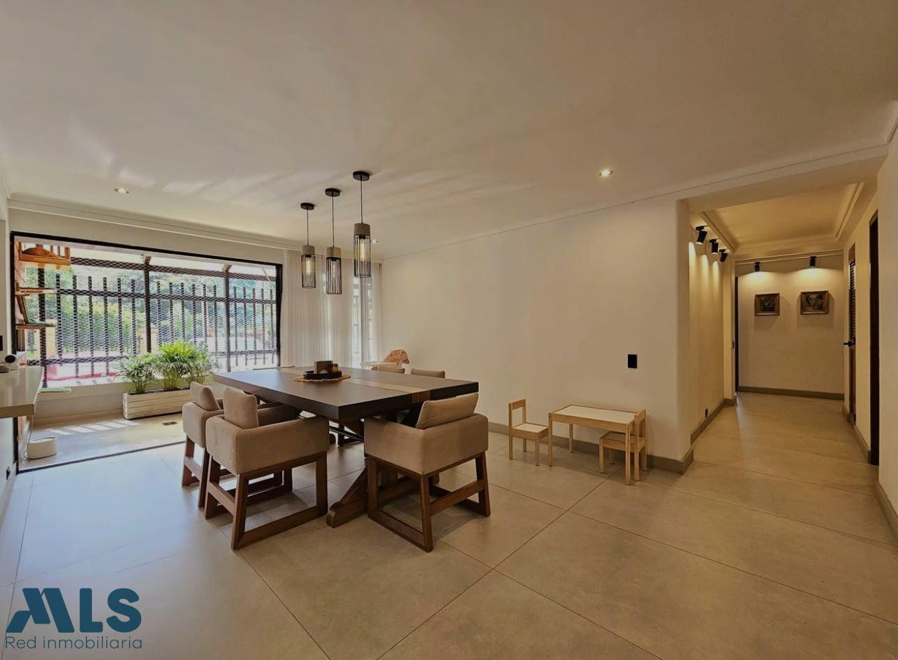Apartamento remodelado cerca al Tesoro medellin - el tesoro