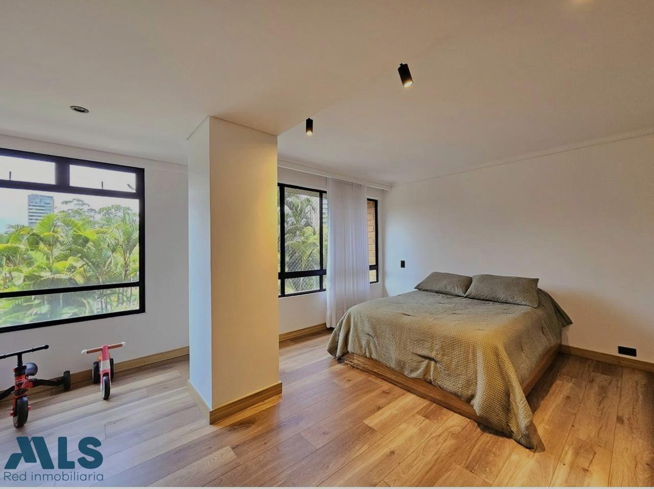Apartamento remodelado cerca al Tesoro medellin - el tesoro