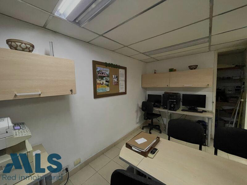 Oficina en venta ubicada en Medellín sector Laureles medellin - suramericana