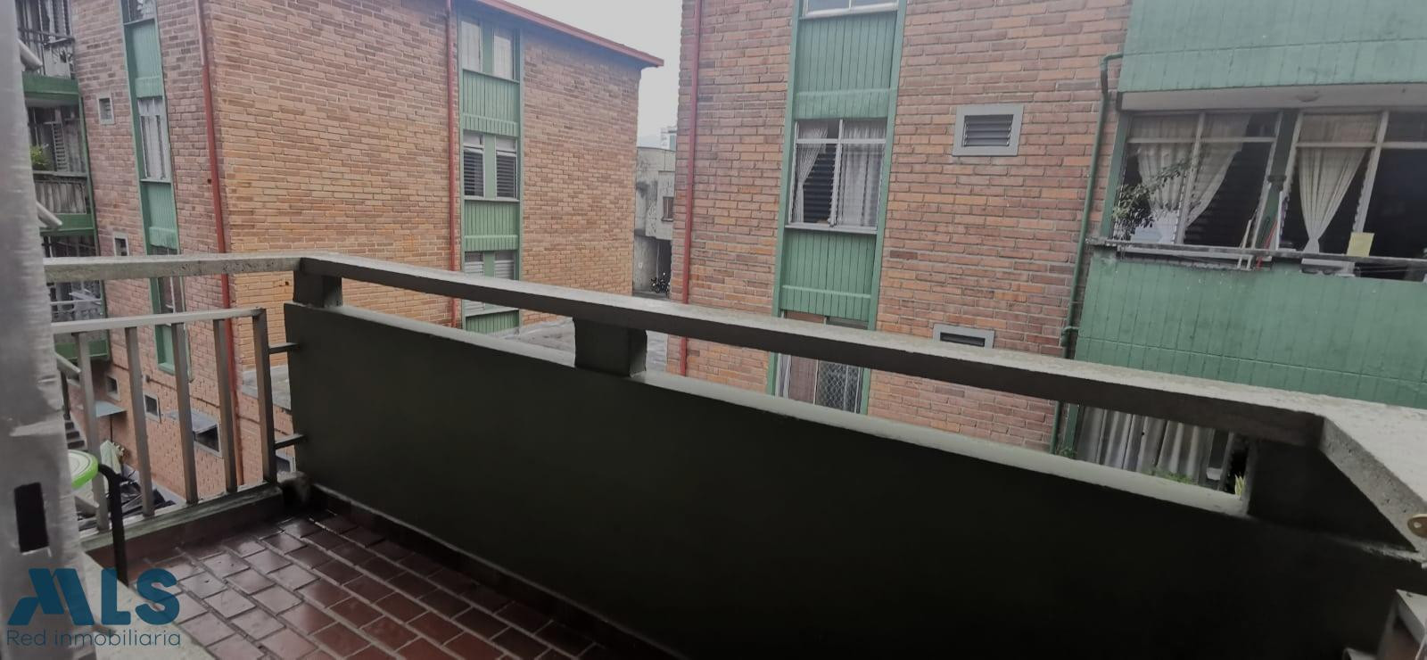 Apartamento para remodelar super bien ubicado medellin - centro