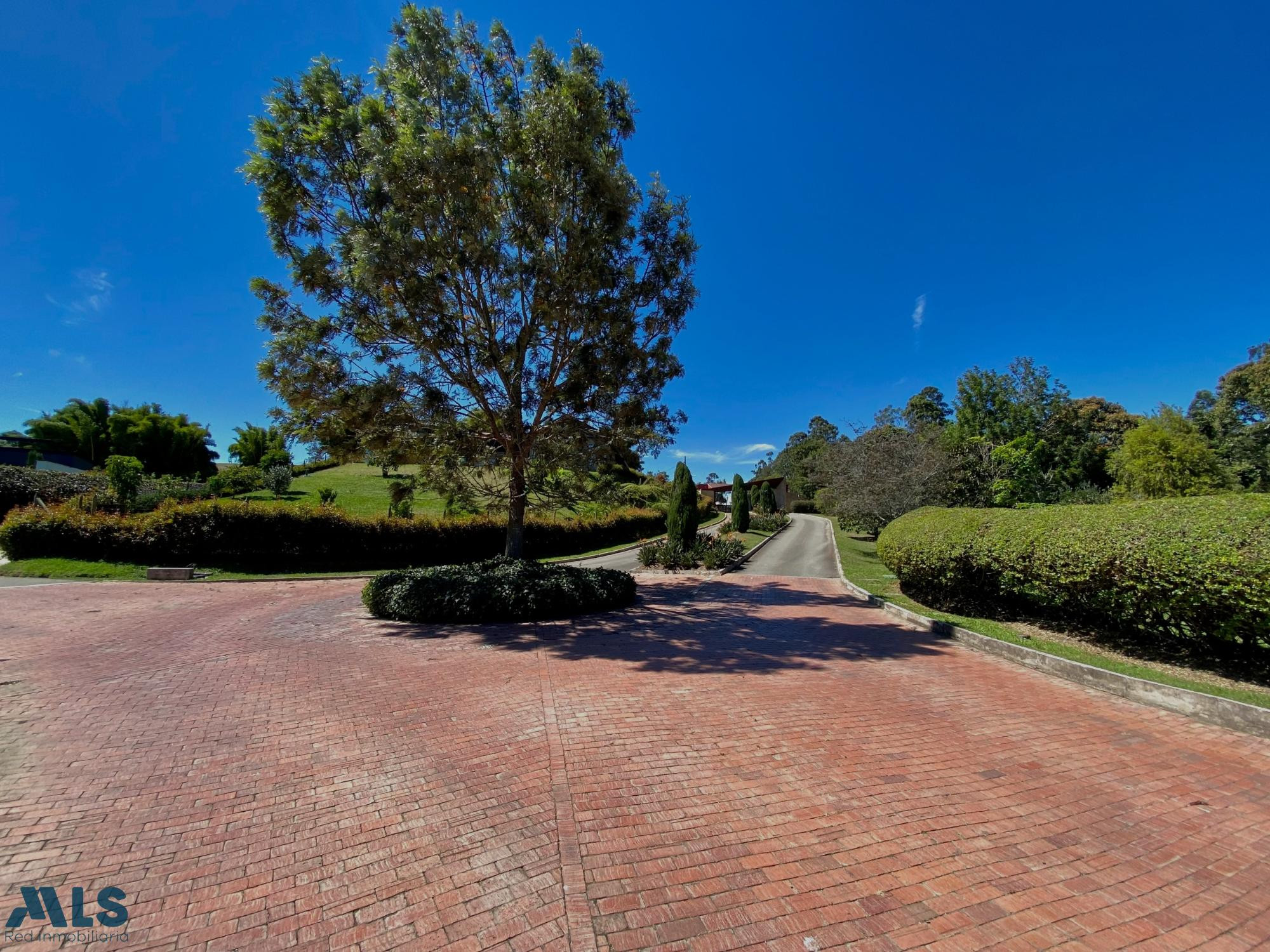 Lote campestre en el corazón de Llanogrande, Rionegro rionegro - v vilachuaga