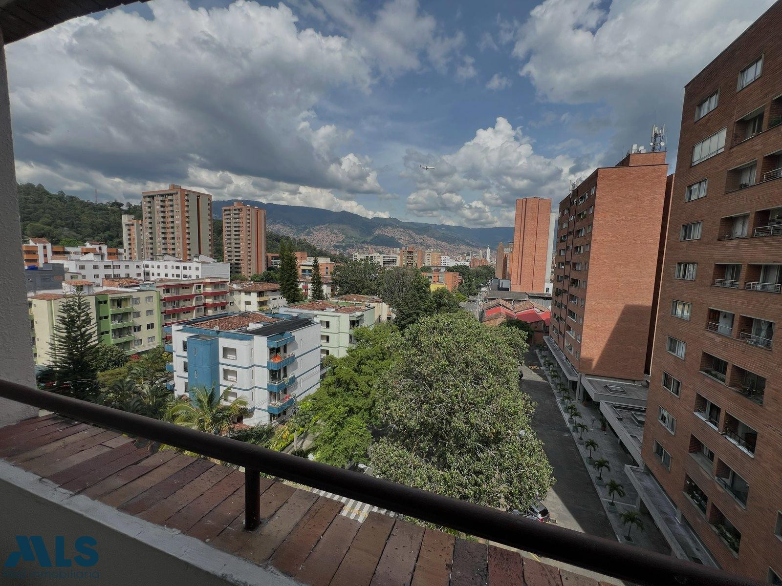 APARTAMENTO CON EXCELENTE UBICACION EN LA ZONA DEL ESTADIO medellin - estadio