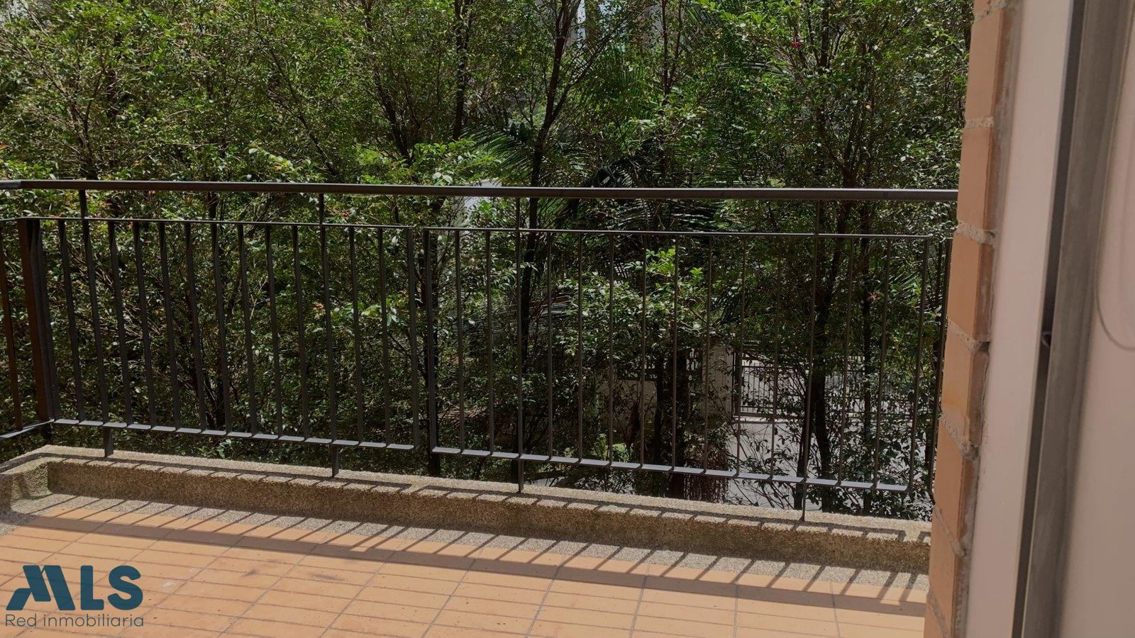 Apartamento para la venta en sabaneta sabaneta - loma de san remo