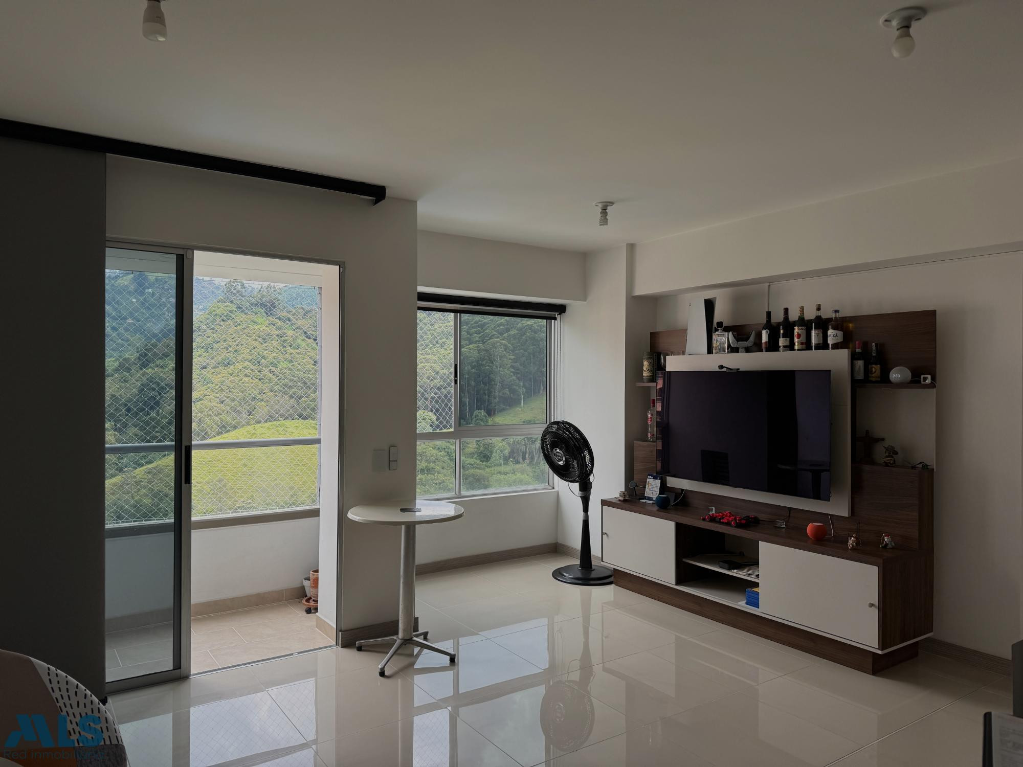 Disfruta de la tranquilidad de este lugar sabaneta - tres esquinas