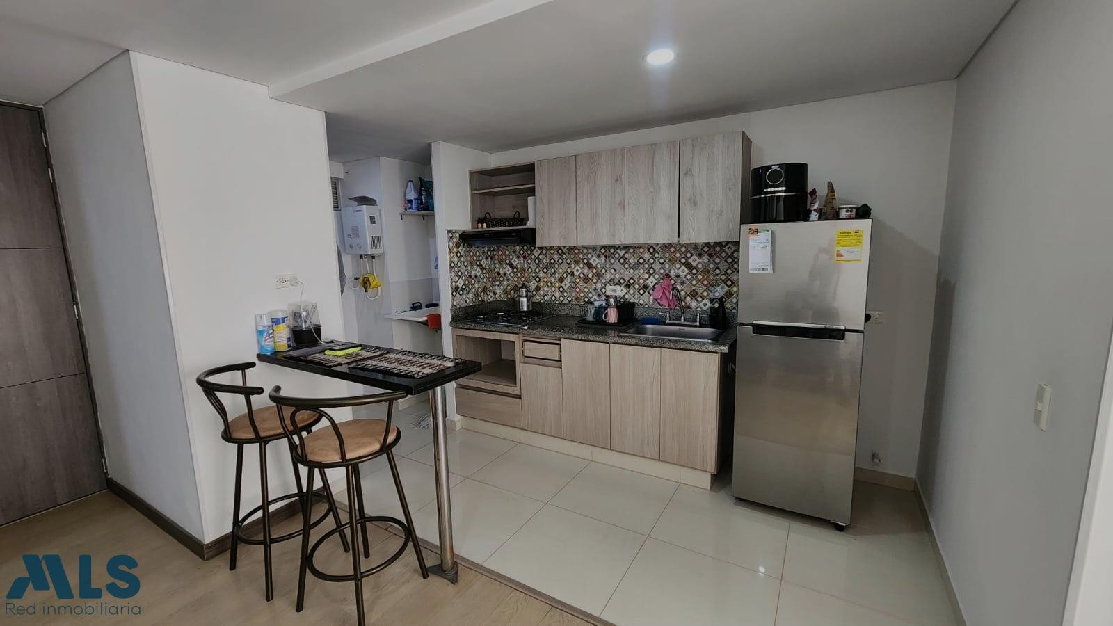 Venta de apartaestudio comercial y con alta valorizacion en Sabaneta sabaneta - calle larga